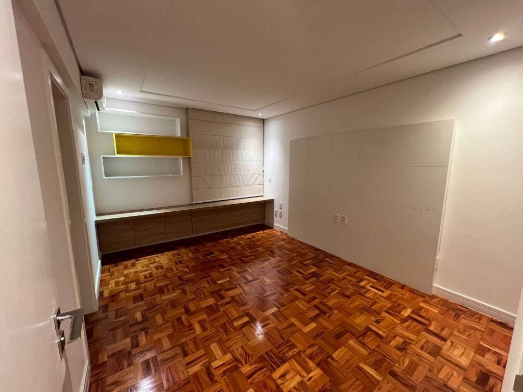Apartamento à venda no Cambuí: 