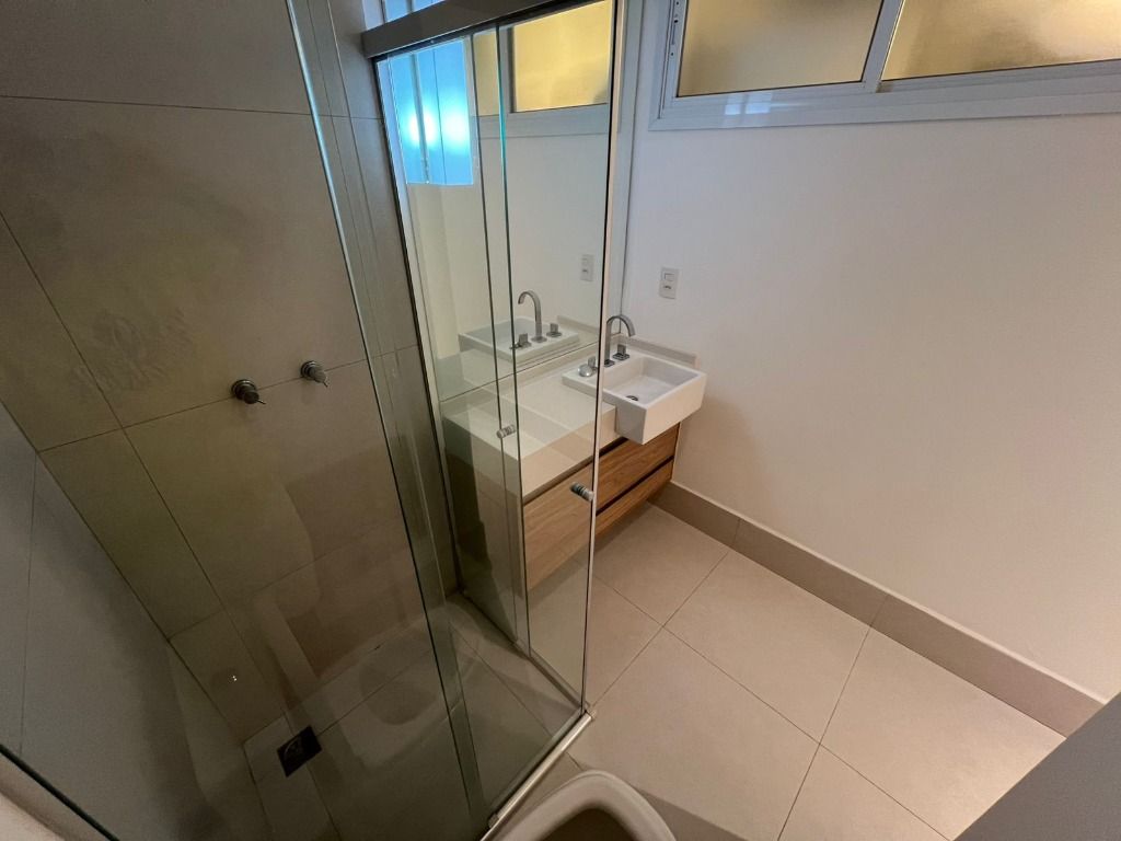 Apartamento à venda no Cambuí: 