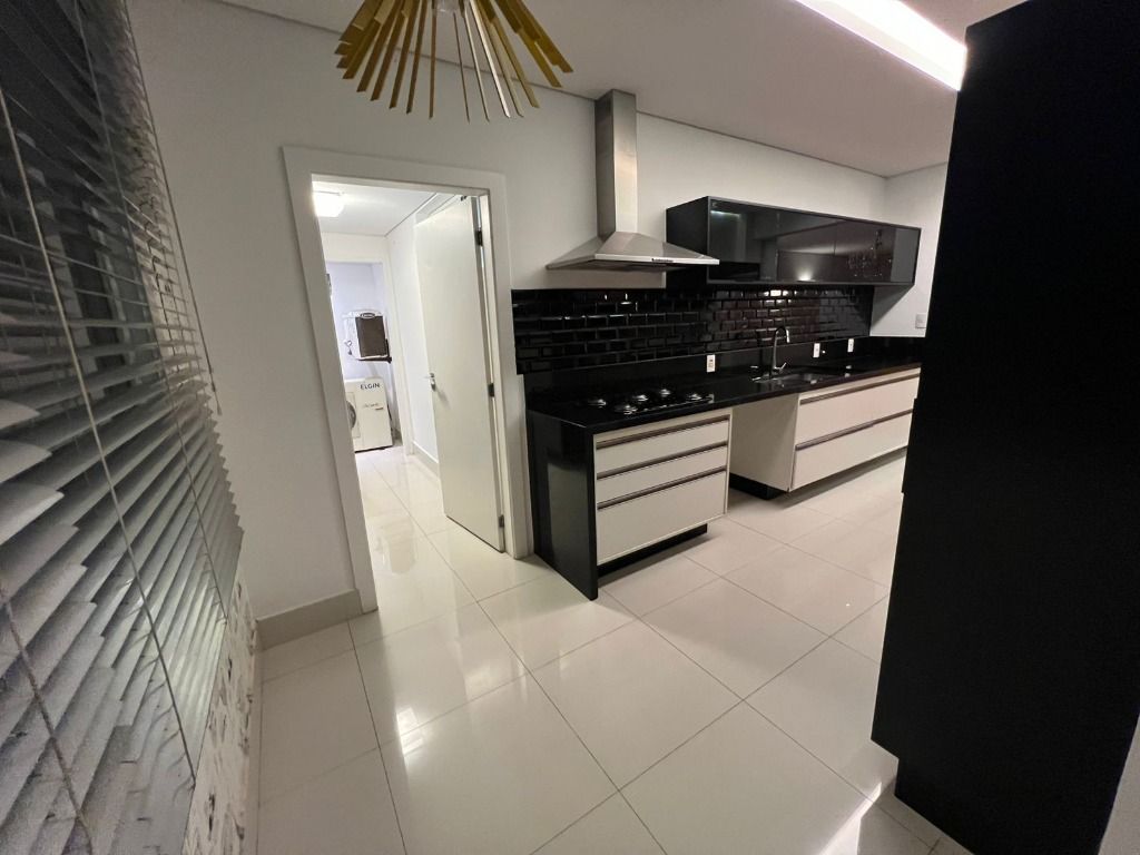 Apartamento à venda no Cambuí: 