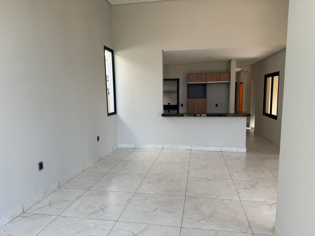 Casa à venda no Parque Brasil 500: 