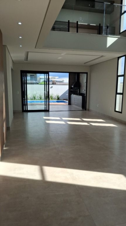 Casa à venda no Parque Brasil 500: 