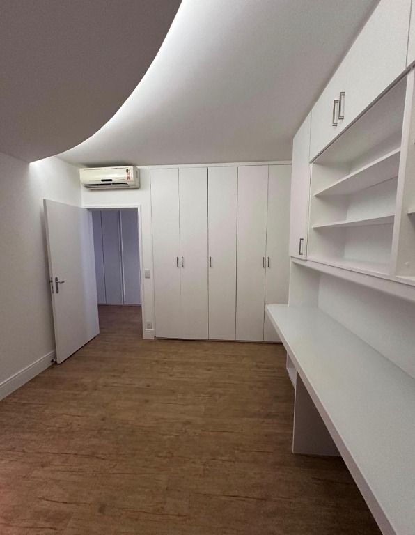 Apartamento à venda no Cambuí: 