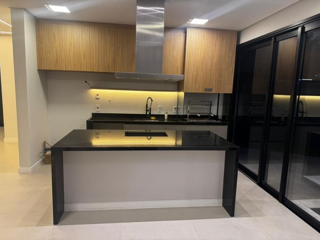 Sobrado à venda no Parque Brasil 500: 