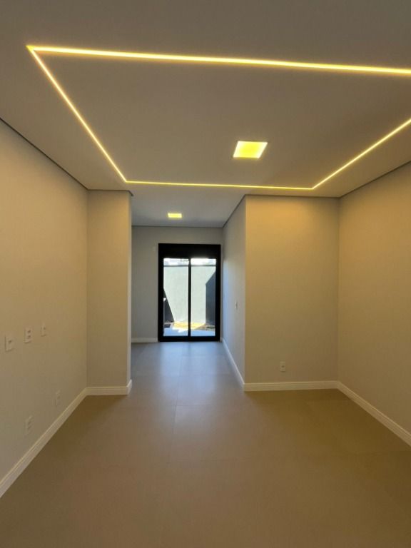 Sobrado à venda no Parque Brasil 500: 