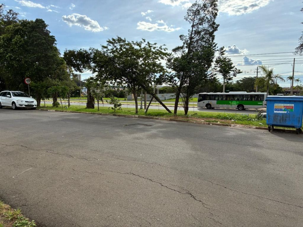 Terreno à venda no Nossa Senhora Aparecida: 