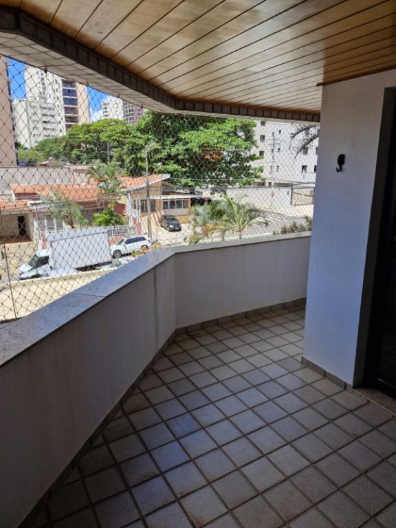 Apartamento à venda no Cambuí: 