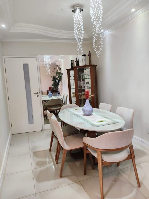 Apartamento à venda no Santa Terezinha: 