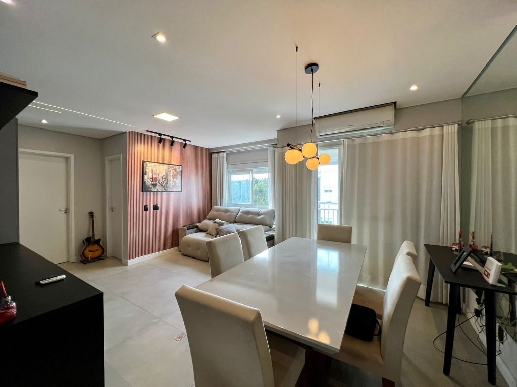 Apartamento à venda no Santa Terezinha: 