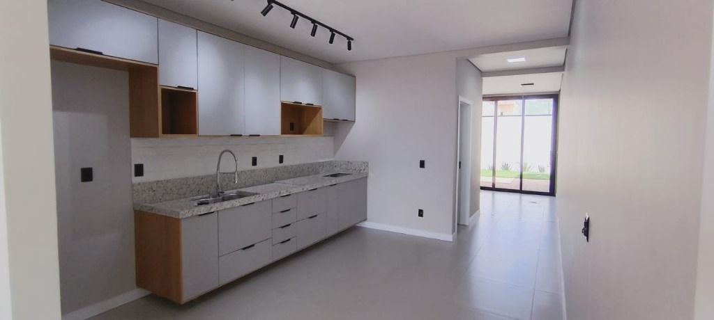 Casa à venda no Jardim Planalto: 