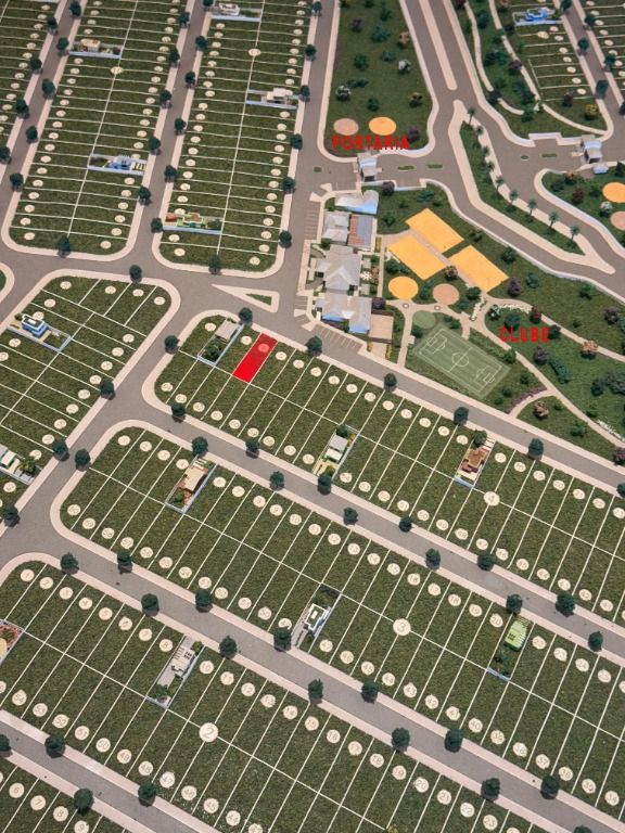 Terreno à venda no Jardim Flamboyant: 