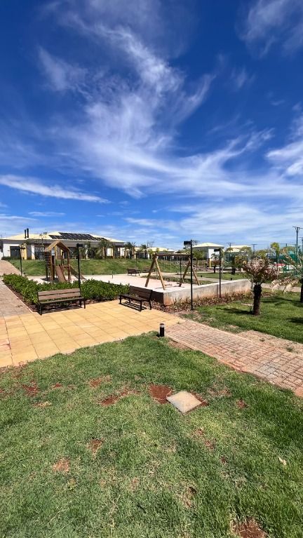 Terreno à venda no Jardim Flamboyant: 