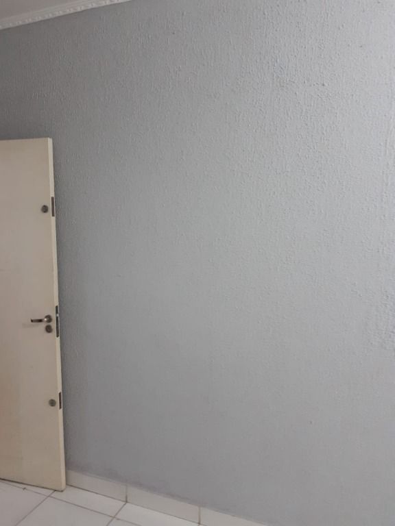 Sala para aluguel no Centro: 