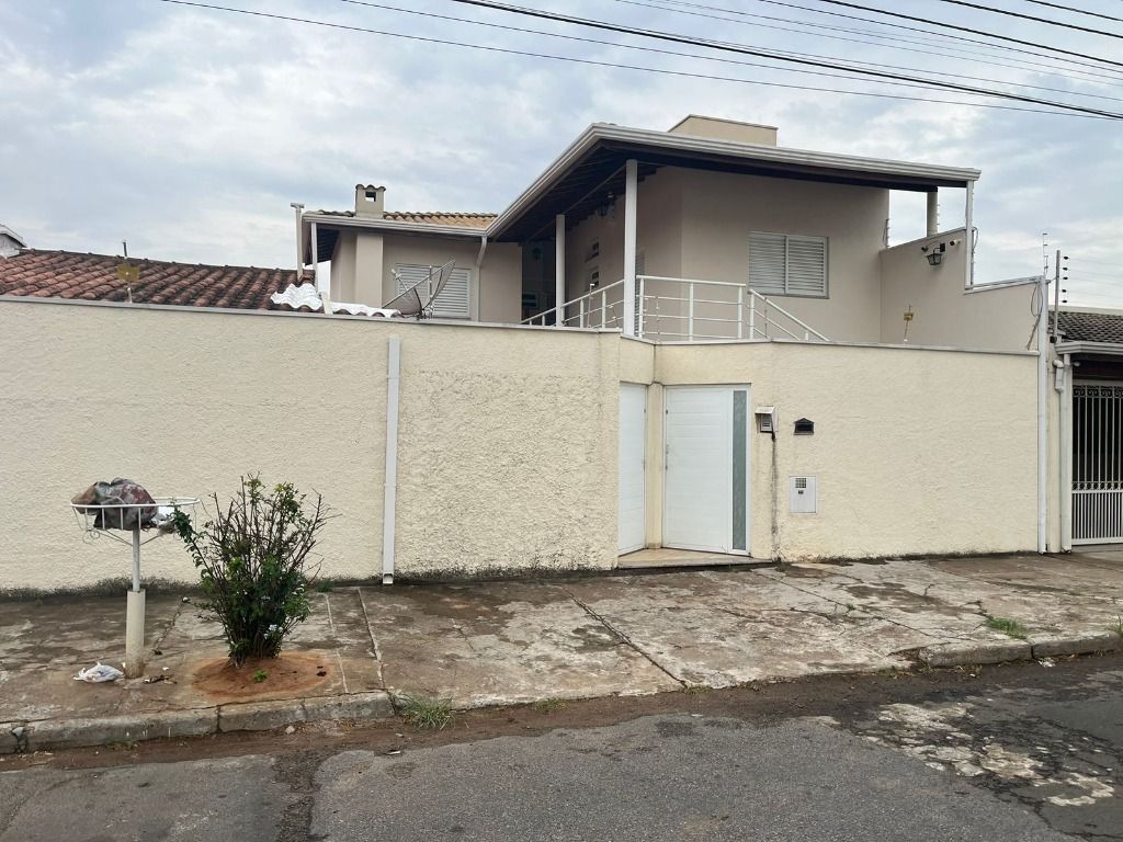 Casa para aluguel no Parque São Quirino: 