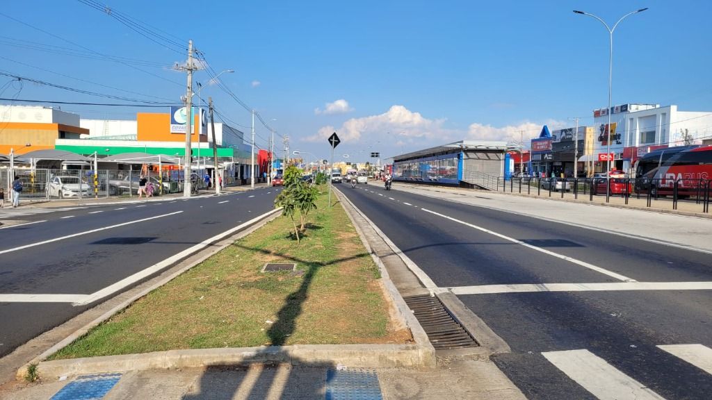 Salão para aluguel no Jardim Londres: 