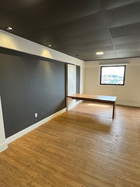 Sala para aluguel no Jardim Planalto: 