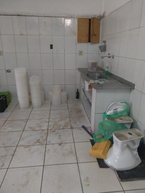 Sala para aluguel no Vila Bressani: 