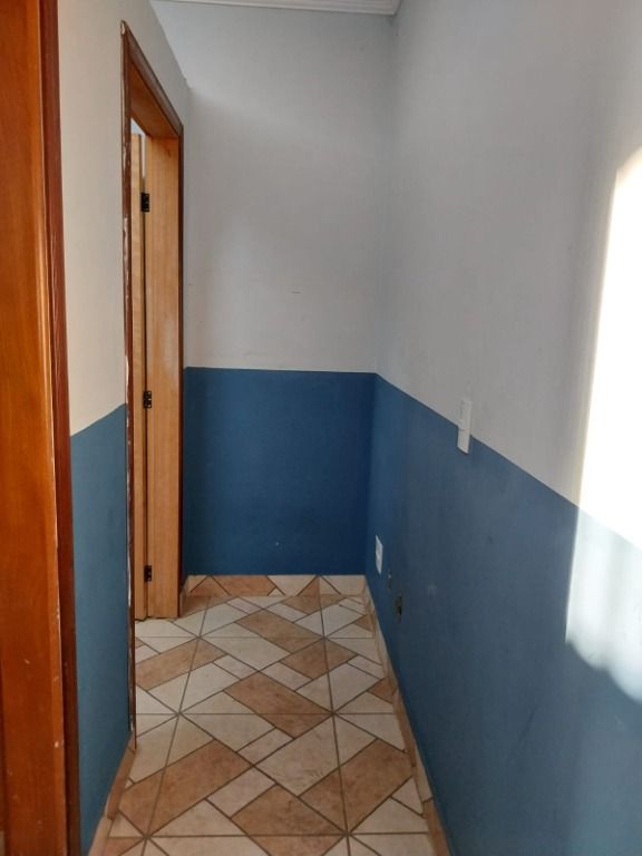 Casa para aluguel no Vila Bressani: 