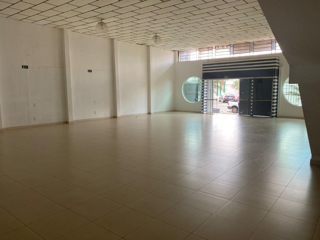 Galpão para aluguel no Centro: 