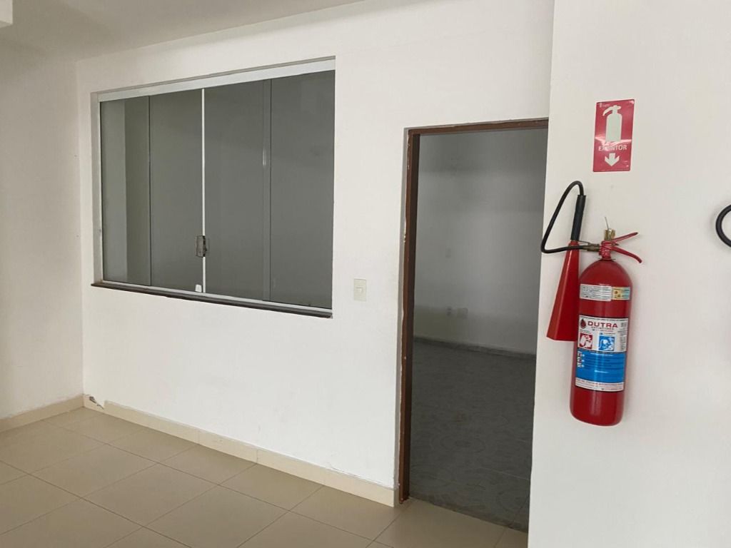 Galpão para aluguel no Centro: 