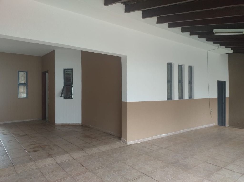 Casa para aluguel no Jardim Vista Alegre: 