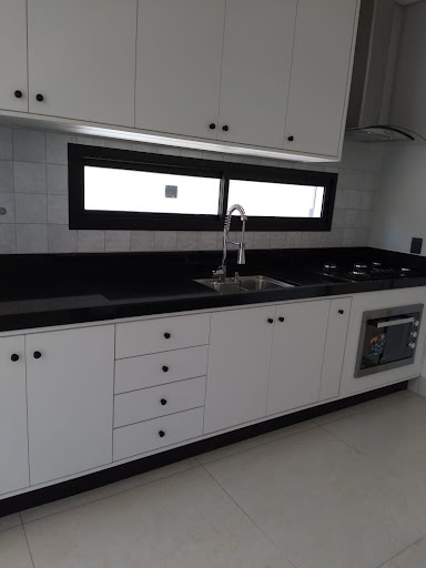 Casa para aluguel no Jardim Flamboyant: 