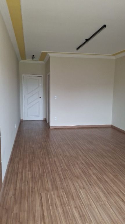 Apartamento para aluguel no Santa Terezinha: 