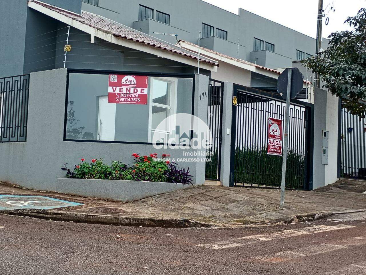 Casa à venda, 1 quarto, 1 suíte, 2 vagas, Brasília – Cascavel/Pr