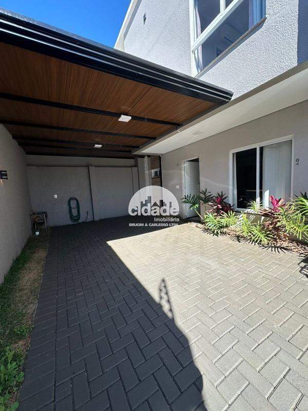 Sobrado residencial à venda no Alto Alegre, em Cascavel