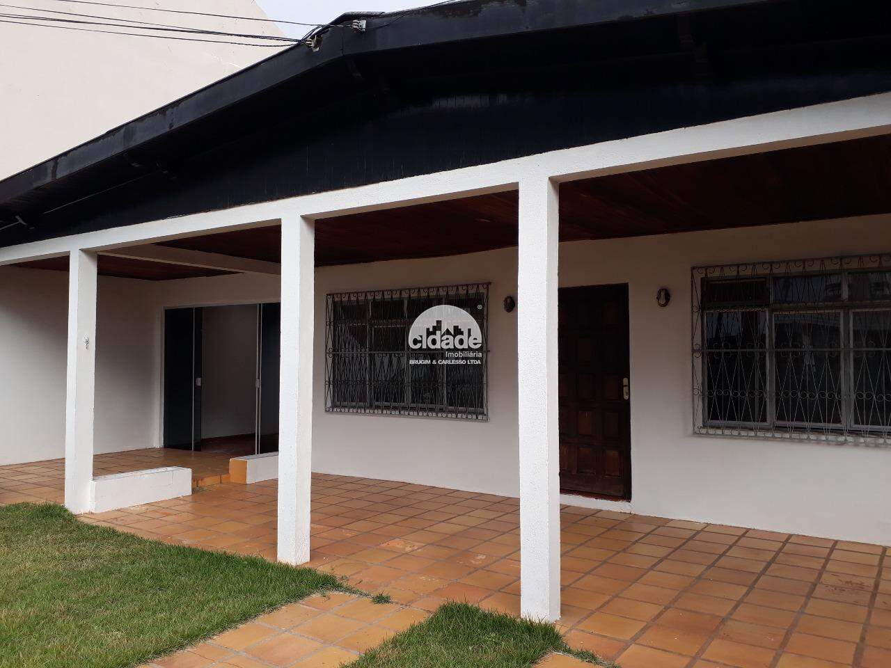 Casa residencial à venda, 3 quartos, 1 suíte, 1 vaga, Cancelli – Cascavel/Pr