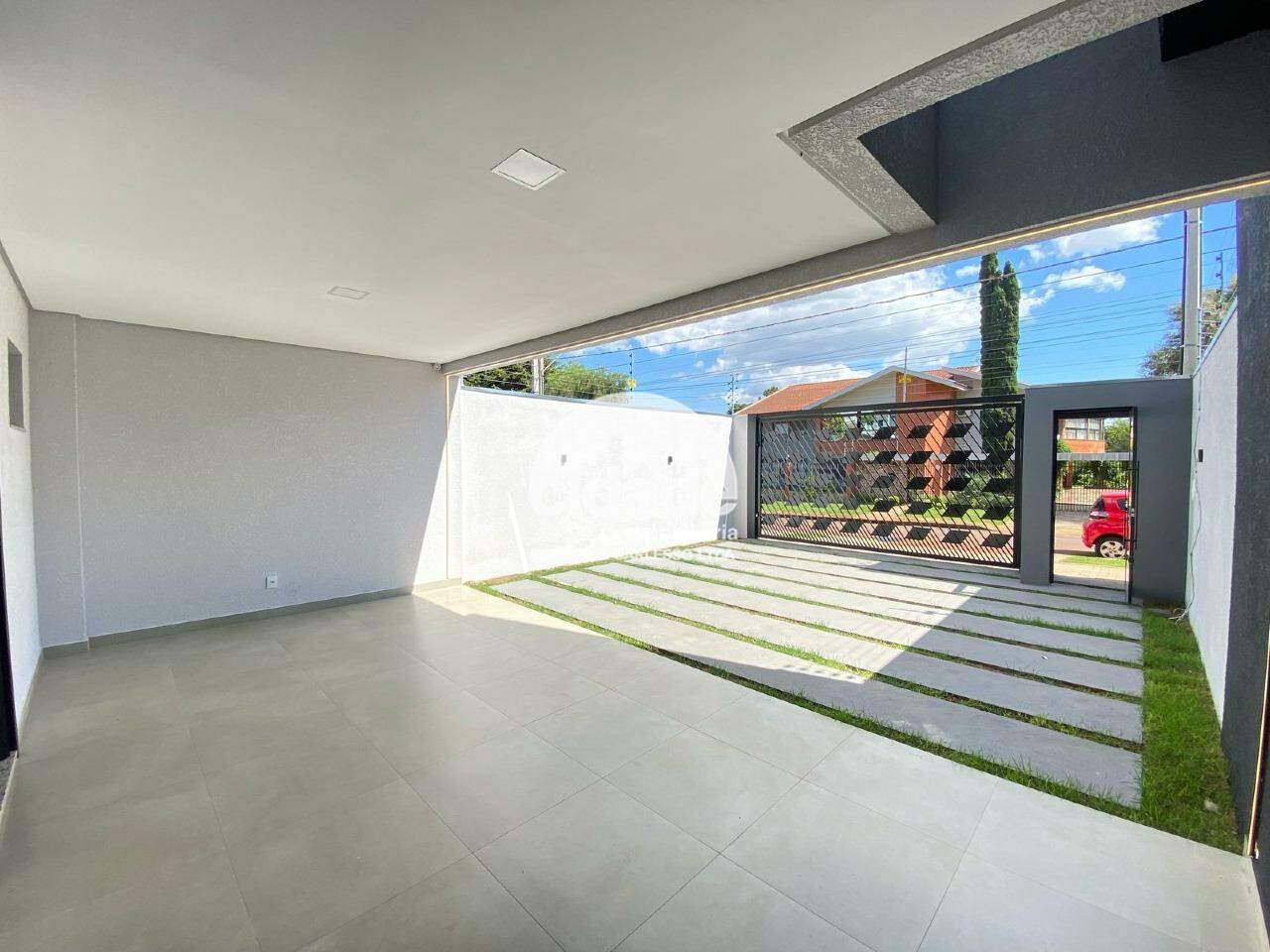 Sobrado à venda, 3 suítes, 4 vagas, Country – Cascavel/Pr