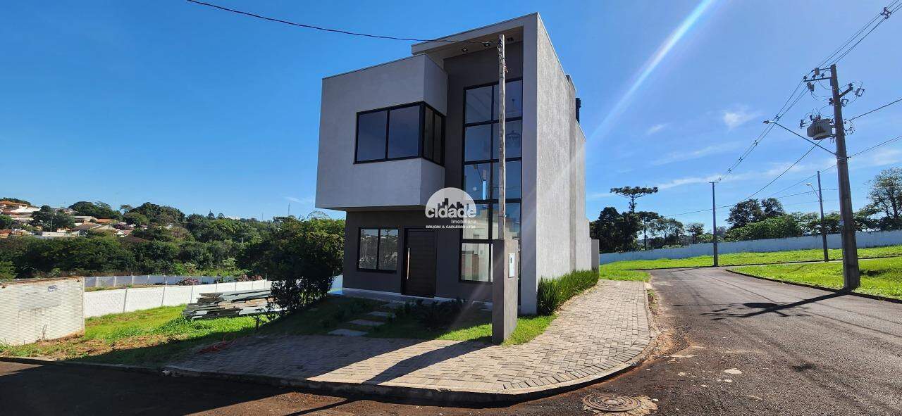 Sobrado em Condomínio à venda, Universitário – Cascavel/Pr