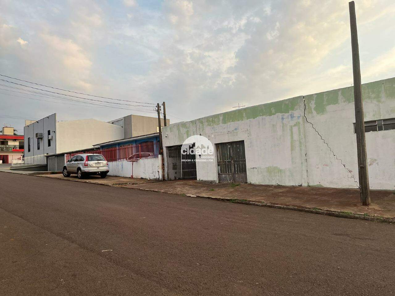 Lote de 600 m² à venda no Bairro Cascavel Velho, em Cascavel/PR