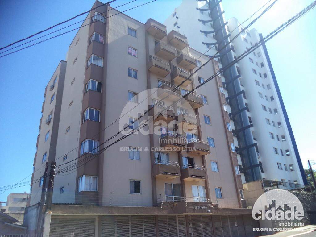 Apartamento à venda com 1 suíte e 1 quarto, no Centro de Cascavel/PR