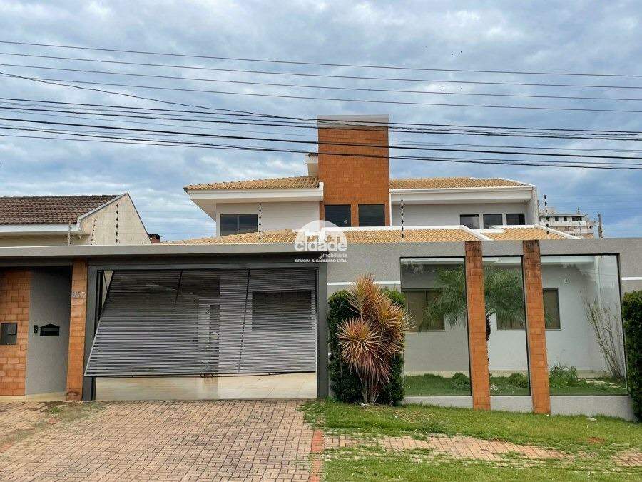 Sobrado à venda, 3 quartos, 2 suítes, Cancelli – Cascavel/Pr