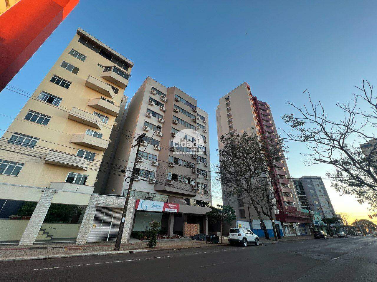 Apartamento à venda, 3 quartos, 1 vaga, Centro – Cascavel/Pr