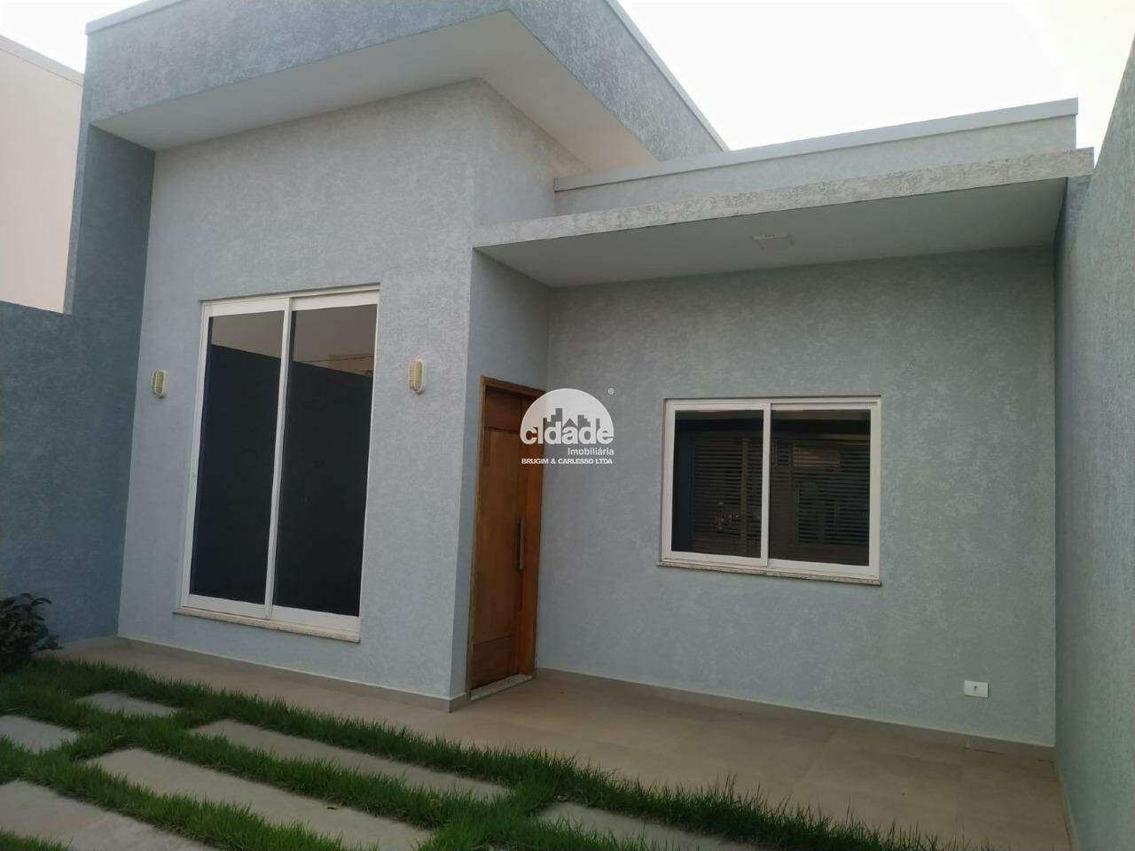 Casa residencial,1 suite mais 2 dormitórios, Tropical III – Cascavel