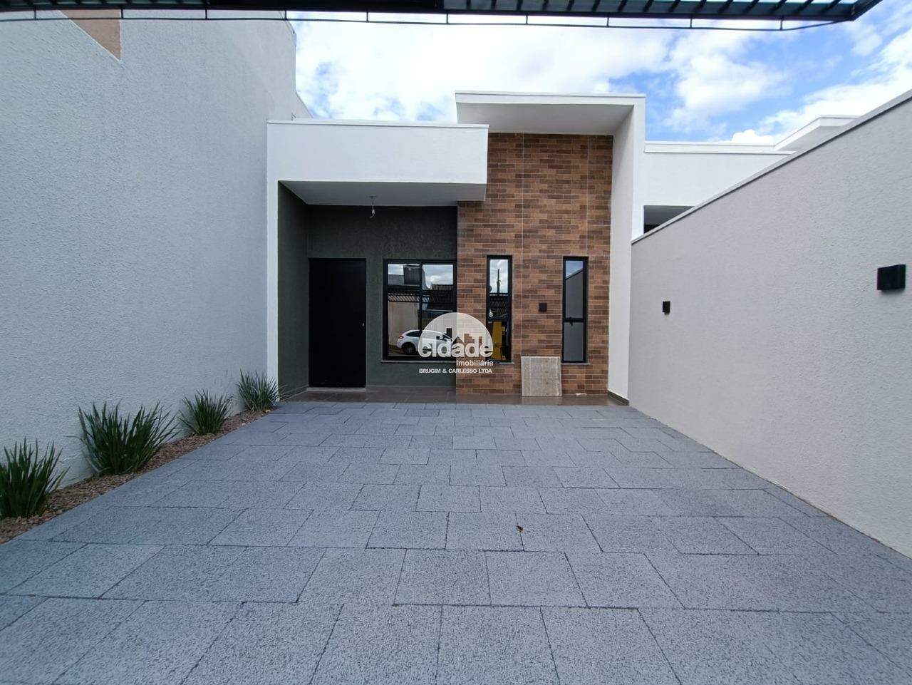 Casa residencial à venda, 2 quartos, 1 suíte, 2 vagas, Esmeralda – Cascavel/Pr