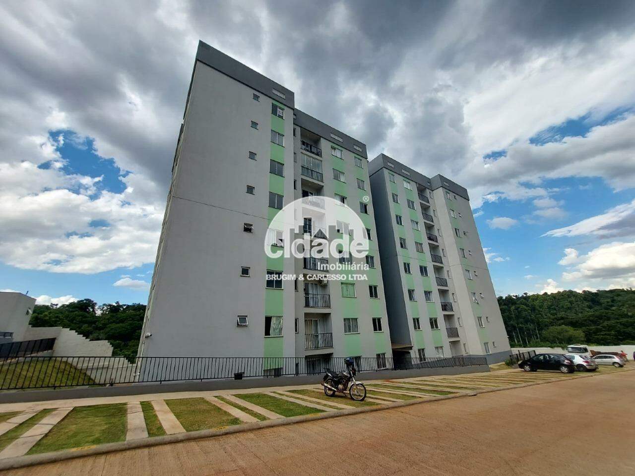 Apartamento para aluguel, 2 quartos, 2 vagas, Universitário – Cascavel/Pr