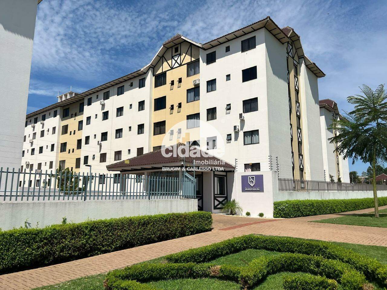 Apartamento para aluguel, 2 quartos, 1 vaga, Pioneiros Catarinenses – Cascavel/Pr
