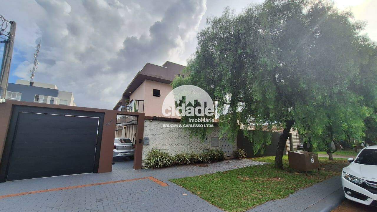 Sobrado Exelente localização – Bairro Canada – Cascavel Pr