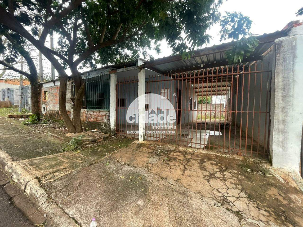 Casa à venda, 2 quartos, 1 vaga, Esmeralda – Cascavel/Pr