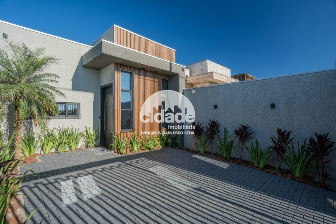 Casa no Paraíso Tropical – Acabamento Impecável!