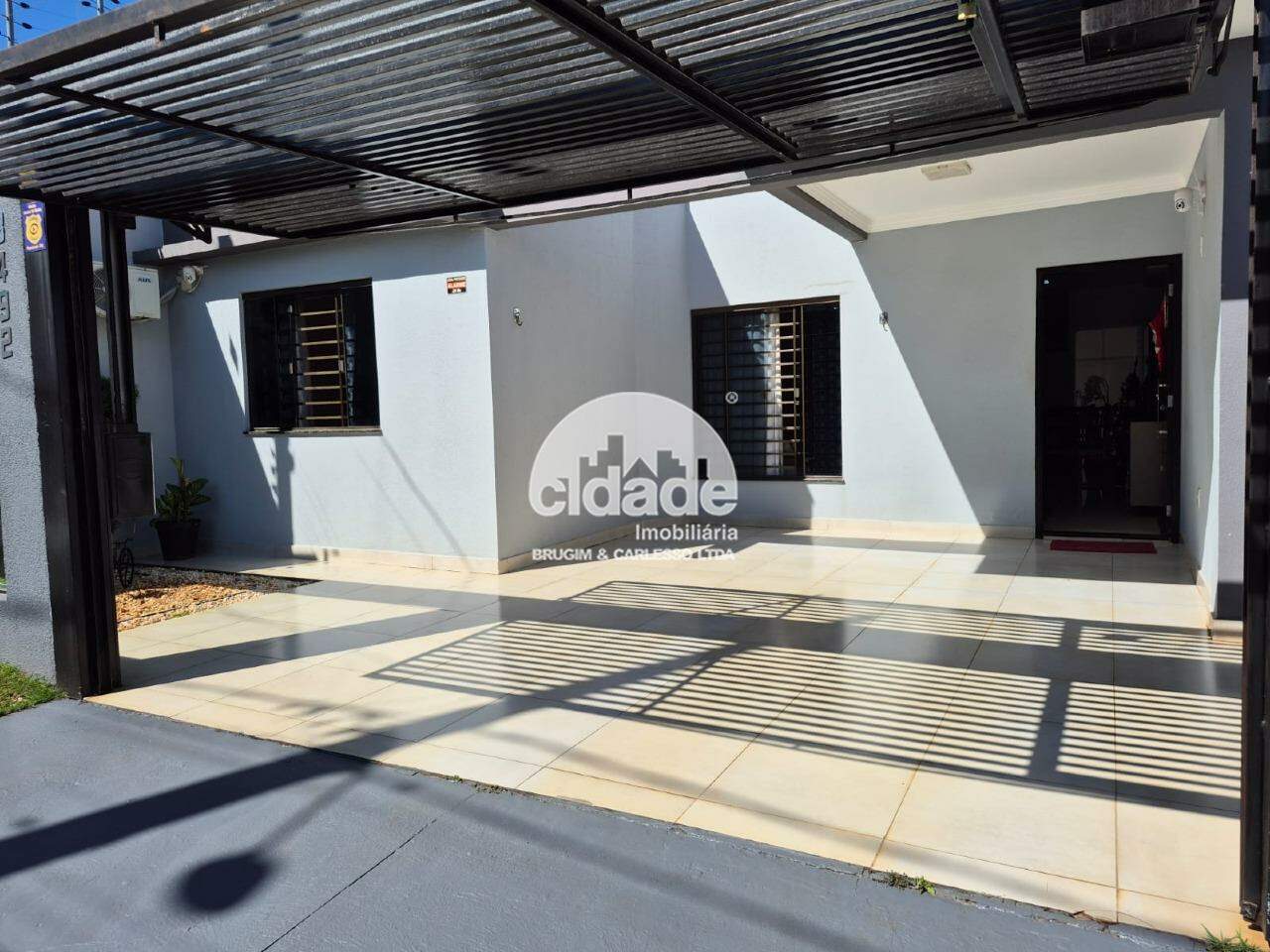 Casa à venda, 2 quartos, 1 suíte, 2 vagas, Country – Cascavel/Pr