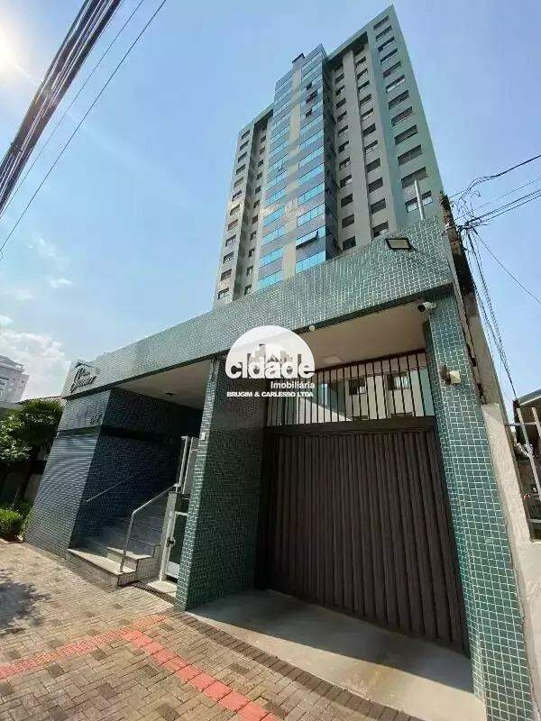 Apartamento semimobiliado no Centro de Cascavel/PR