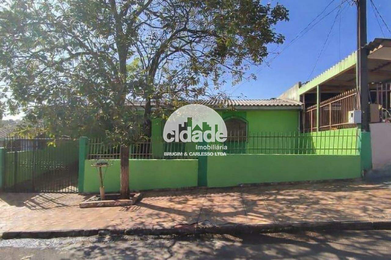 Casa à venda, 2 quartos, Floresta – Cascavel/Pr