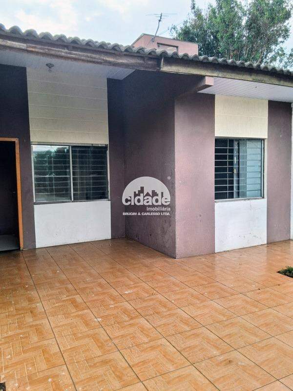 Casa Residencial à Venda em Cascavel, Bairro Interlagos — Alugada, Financiamento Aceito