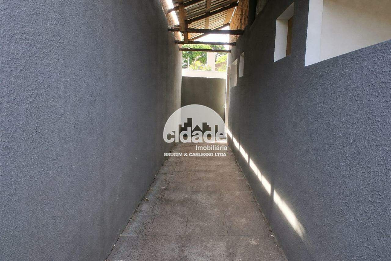 SALA COMERCIAL PARA LOCAÇÃO – VERSÁTIL E PRONTA PARA O SEU NEGÓCIO!