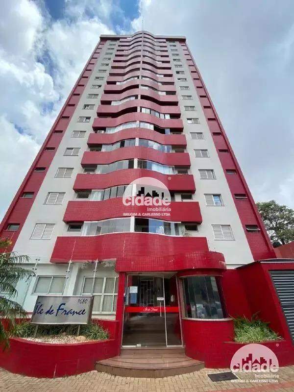 APARTAMENTO MOBILIADO NO CENTRÃO – LOCALIZAÇÃO IMBATÍVEL