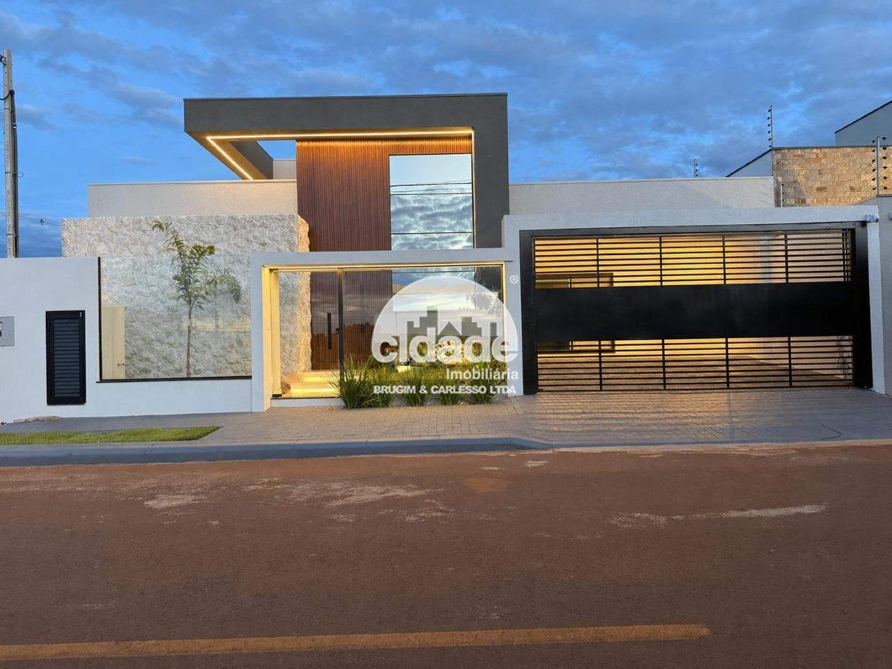 Casa de Alto Padrão à Venda | Sofisticação, Conforto e Tecnologia