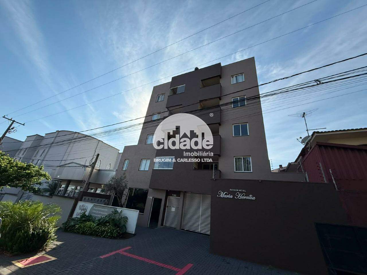 Apartamento à venda, 2 quartos, 1 vaga, Centro – Cascavel/Pr